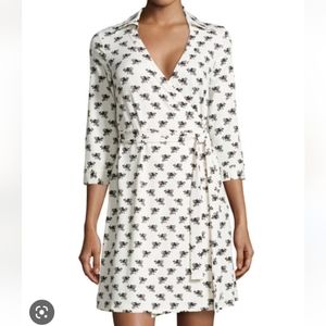 Julie Brown Off White & Black Wrap Dress With People on Bicycle. Size L.